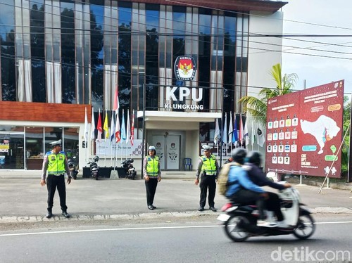 Kantor KPU Kabupaten Klungkung di Jalan Bypass Ida Bagus Mantra, Negari, Klungkung, Bali. (Foto: Putu Krista/detikBali)