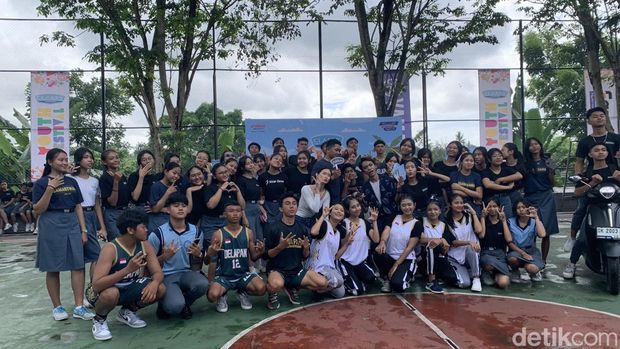 Keseruan Classy Yamaha Youth Festival 2023 di SMAN 8 Denpasar, Selasa (5/12/2023).