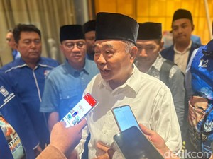 Kiai Asep Sebut Khofifah-Emil Layak Dua Periode Pimpin Jatim