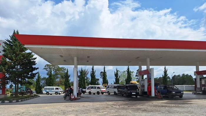 Kondisi SPBU di Humbahas yang masih beroperasi secara normal