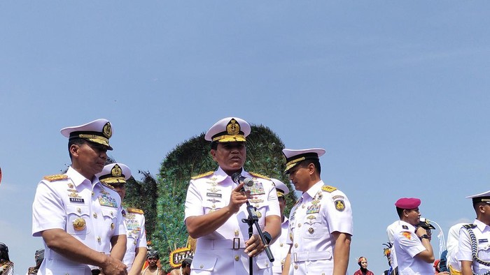 KSAL Laksamana M Ali (bicara menggunakan mic)-(Tina-detikcom)