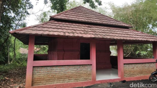 Makam Syekh Birawa di Kalitanjung Kota Cirebon