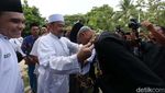Momen Ganjar Silaturahmi ke Ponpes Syaikhona Cholil Balikpapan