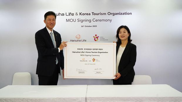 Penandatangan MoU antara KTO dan Hanwha Life