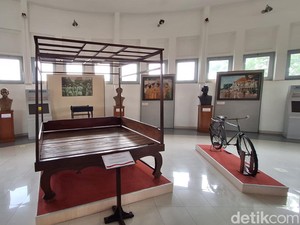Main ke Museum Perjuangan Jogja Yuk! Ada Koleksi Furnitur-Tas Proklamator RI