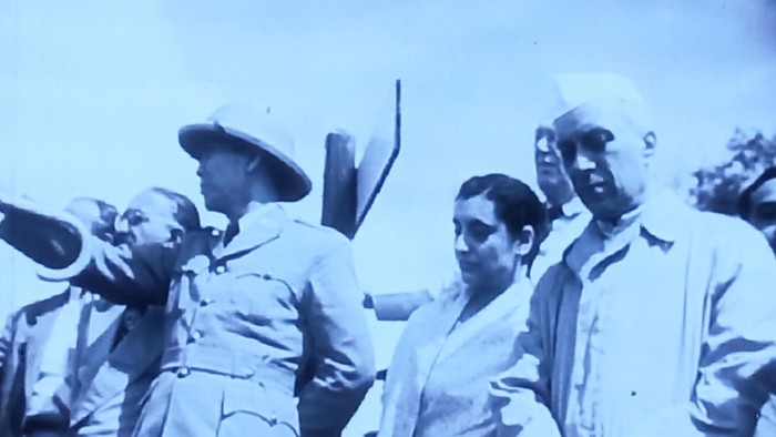 Pandit Nehru Kunjungi Indonesia pada 1950 Pandit Nehru Kunjungi Indonesia pada 1950