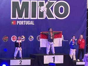 Top Markotop! Pelajar Banyuwangi Raih 2 Emas Karate Dunia di Portugal