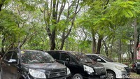Pemprov Sulsel melakukan lelang mobil dinas secara bertahap. Rencananya akan kembali dilakukan lelang 107 mobil dinas tahun 2024 mendatang.