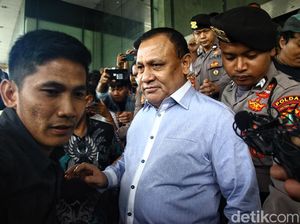 Pengacara Firli Tak Masalah MAKI Mau Lapor ke Dewas KPK soal Dokumen Kasus