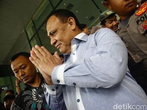 Alasan Firli Minta Pemeriksaan di Bareskrim Ditunda: Ada Kegiatan Urgen