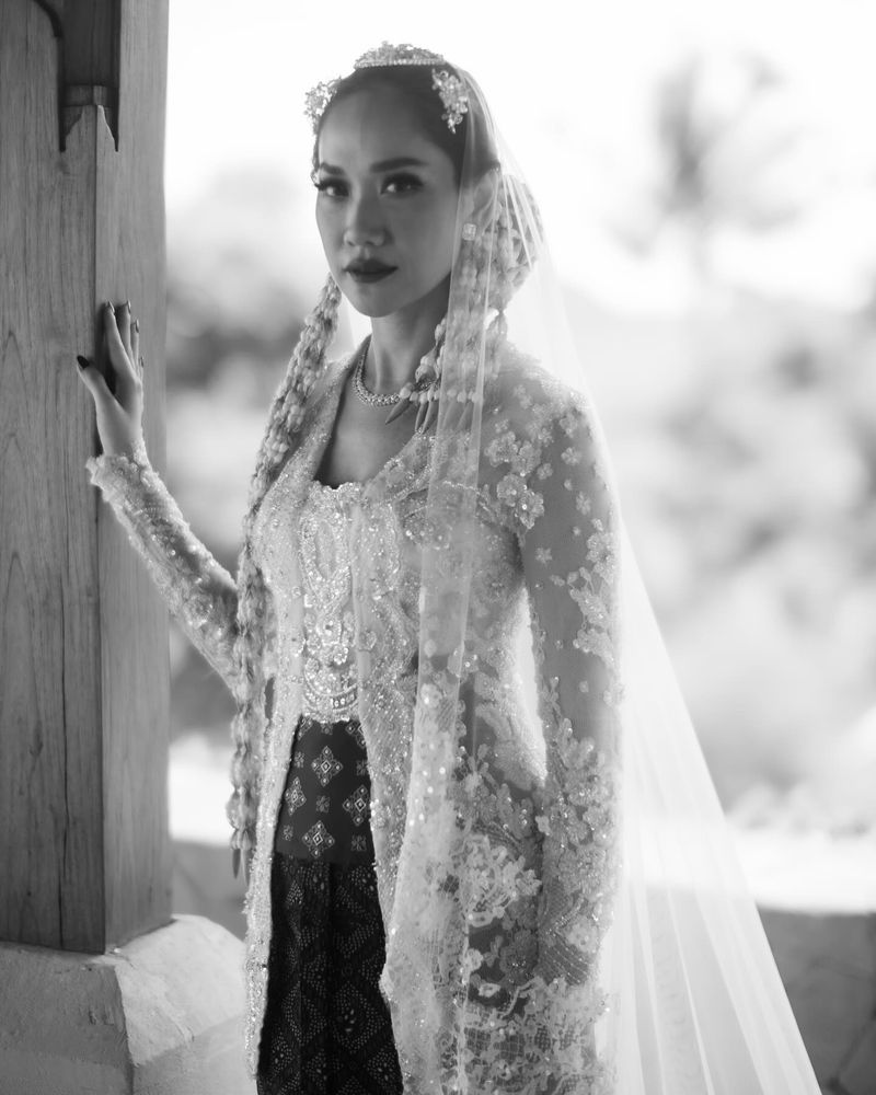 pernikahan bcl dan tiko