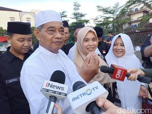 Kiai Ponpes Cipasung: Semua Capres Hadir ke Sini tapi Saya Pilih Ganjar
