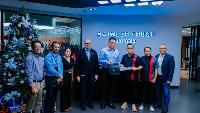 PO Juragan99 Trans borong 30 unit sasis bus Mercedes-Benz