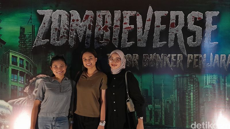 Bekas Hotel Cakra yang dulu terbengkalai kini jadi wahana rumah hantu terbesar di Indonesia, Selasa (5/12/2023).