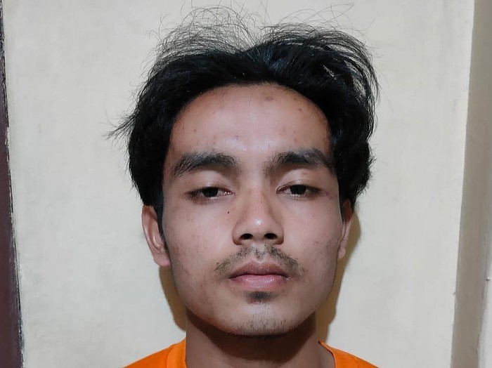 Tampang guru ponpes yang cabuli santri pria