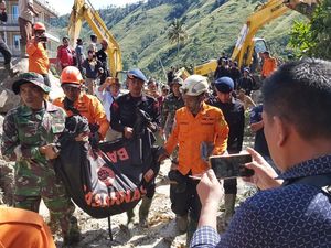 Waktu Pencarian Korban Banjir Bandang Humbahas Ditambah 3 Hari