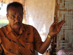 Tuan Tanah di Sumba Timur Hibahkan Lahan Demi Kampungnya Merdeka Sinyal