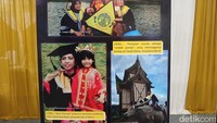 Ada pula pameran foto UI dari masa ke masa. Seperti foto wisuda ibunda Dian Sastrowardoyo, Dewi Parwati Setyorini berfoto bersama Dian kecil yang juga putri tunggalnya. Foto: (Nograhany WK/detikcom)