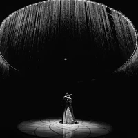 Kategori Lantai Dansa dimenangkan oleh Carmelo Ucchino, lewat karyanya yang bernuansa hitam-putih. Foto: International Wedding Photographer of the Year