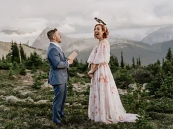 10 Foto Pernikahan Terbaik di 2023