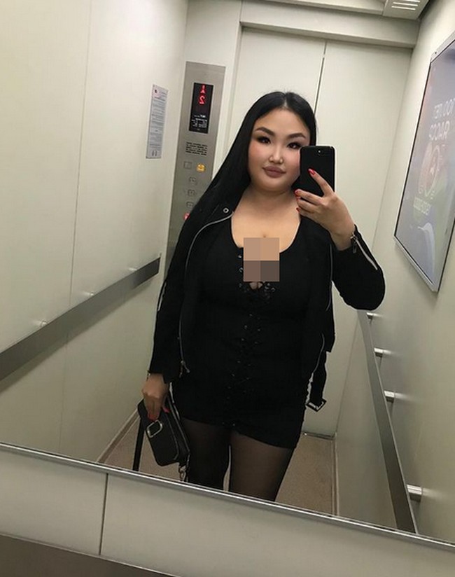 Anzhelika kini tampil dengan alis normal. Wanita plus size itu pun mendapatkan banyak pujian karena penampilan barunya yang dinilai jauh lebih cantik. Foto: dok. Instagram/Anzhelika Protodyakonova