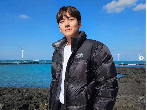 Artis Korea Terganteng 2023