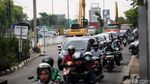 Belum Kelar-kelar, Galian Jl TB Simatupang Bikin Macet