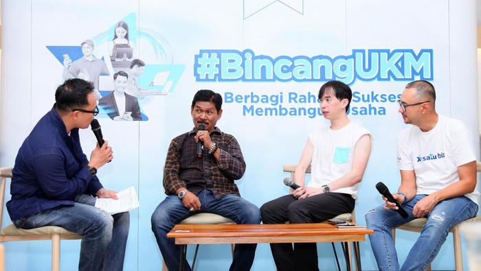 Dorong Digitalisasi UKM di Makassar PT XL Axiata Tbk (XL Axiata) melalui XL Axiata Business Solutions (XLABS) berkomitmen untuk terus mendorong digitalisasi dan transformasi Usaha Kecil dan Menengah (UKM) di Indonesia.