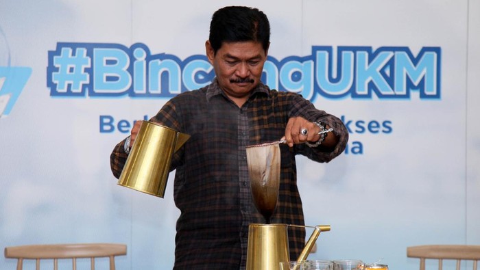 Dorong Digitalisasi UKM di Makassar PT XL Axiata Tbk (XL Axiata) melalui XL Axiata Business Solutions (XLABS) berkomitmen untuk terus mendorong digitalisasi dan transformasi Usaha Kecil dan Menengah (UKM) di Indonesia.