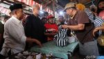 Ganjar Cek Harga di Pasar Loa Kulu Kutai Kartanegara
