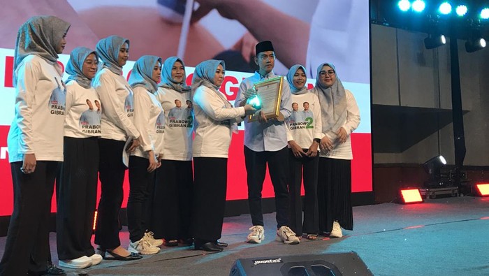 Gibran terima dukungan perempuan muda Nahdliyin