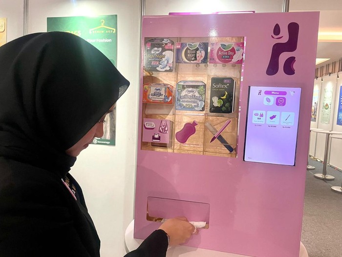Inovasi HER karya mahasiswa UI yang sediakan alat sanitasi wanita