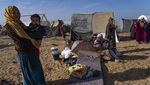 Israel Gempur Khan Younis, Warga Palestina Mengungsi ke Rafah