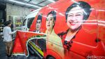 Jasa Stiker Mobil Ketiban Rejeki di Masa Kampanye