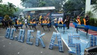Barang yang dimusnahkan tersebut merupakan bagian dari penindakan oleh Bea Cukai selama tahun 2023.