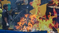 Bea Cukai telah melakukan 185 kali penindakan di bidang Kapabeanan dan Cukai 5 kali penindakan narkotika, psikotropika dan precursor (NPP).