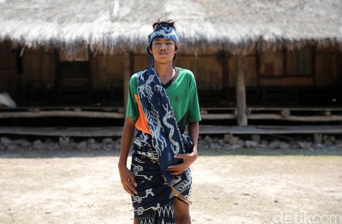 Melawat Budaya Sumba di Kampung Adat Padatita