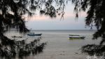 Menikmati Indahnya Pantai Walakiri NTT