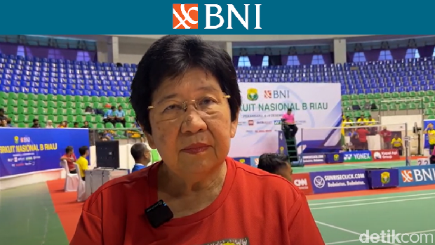 Kabid Turnamen Nasional dan Perwasitan PP PBSI Mimi Irawan, BNI Sirnas B Riau 2023