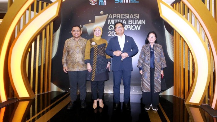 Mitra Investor Terbaik Kementerian BUMN Mitra Investor Terbaik Kementerian BUMN