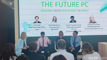 Dalam acara itu, ada diskusi bersama CEO Acer, Jerry Kao (paling kanan), VP Cross Solution Microsoft Shelly Blackburn, Presiden Intel India Gokul Subramaniam dan Managing Director Environment Defense Fund Elizabeth Sturcken. Foto: Fitraya Ramadhanny/detikcom