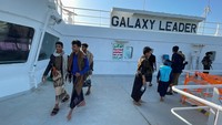 Militan Houthi Yaman menyita sebuah kapal kargo di Laut Merah yang diduga terkait dengan Israel pada bulan November lalu.  