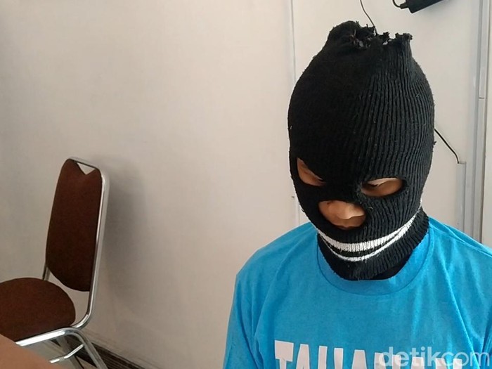 Pelaku pembunuhan seorang kakek di Comal Pemalang dihadirkan dalam jumpa pers di Pemalang.