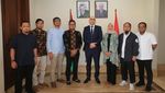Penyerahan Donasi Kemanusiaan untuk Gaza melalui Kedubes Palestina