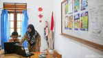 Potret Guru Perbatasan Hadapi Gelombang Laut dan Darat demi Mengajar