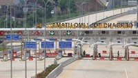 Penampakan gerbang tol Limo 2 tol Cinere - Jagorawi (Cijago) Seksi 3B kawasan Limo, Depok, Jawa Barat, Selasa (5/12/2023).
