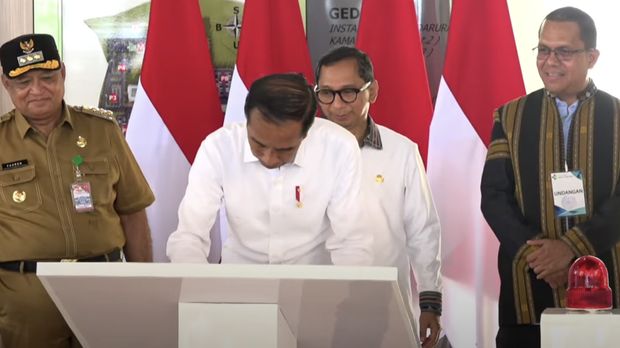 Presiden Jokowi resmikan RSUP dr. Ben Mboi di Kupang, NTT, Rabu (6/12/2023). (YouTube/Sekretariat Presiden)