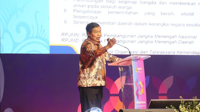 Sekretaris Jenderal (Sekjen) Kemendagri Suhajar Diantoro