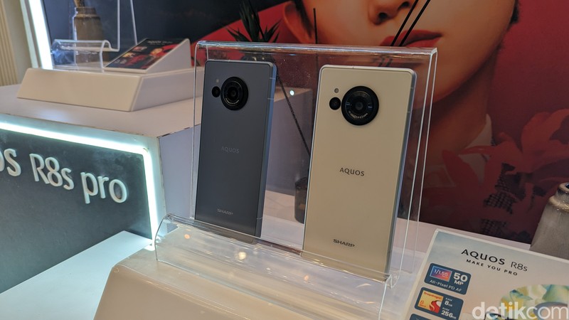 Sharp Aquos R8s series