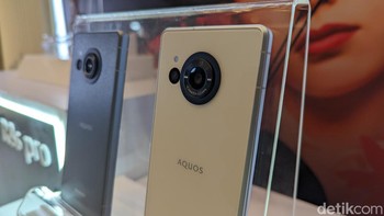 Fitur unggulannya adalah kamera belakang yang terdiri dari kamera utama 50MP dan kamera ultrawide 13 MP. Foto: Virgina Maulita Putri/detikINET